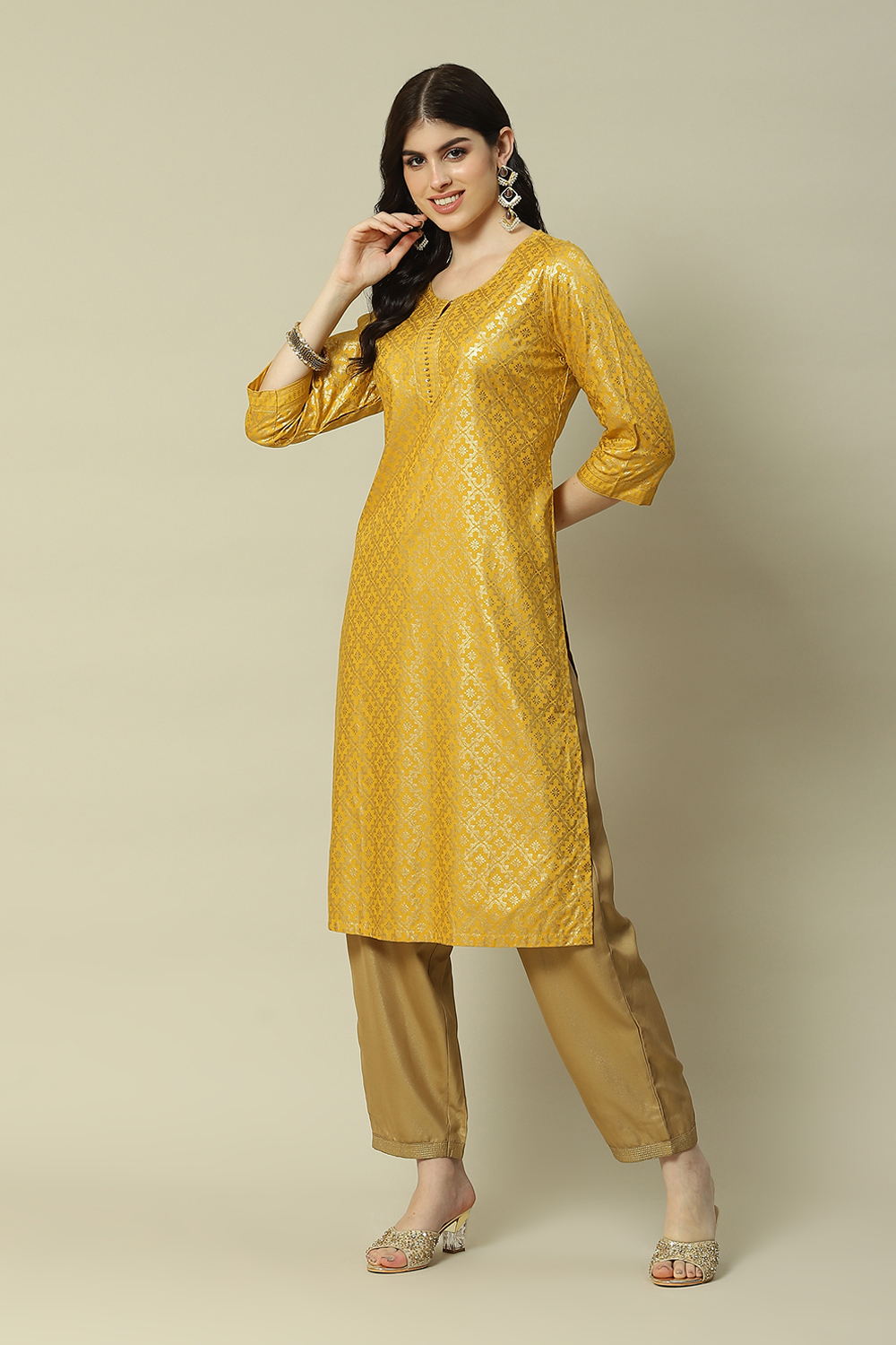 Yellow LIVA Straight Printed Top image number 2