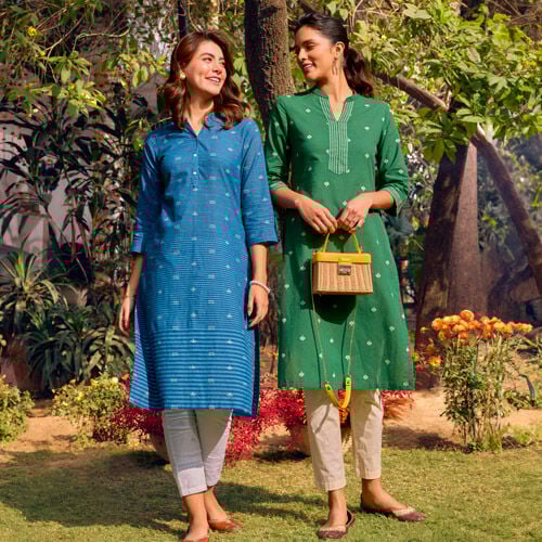 Latest Women's Kurta Designs You Need to Try in 2025 Latest Women's Kurta Designs You Need to Try in 2025