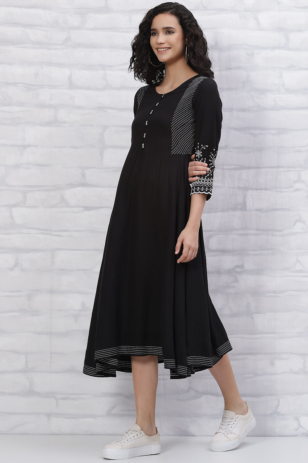 Black Viscose Schiffli Anarkali Kurta Dress image number 2