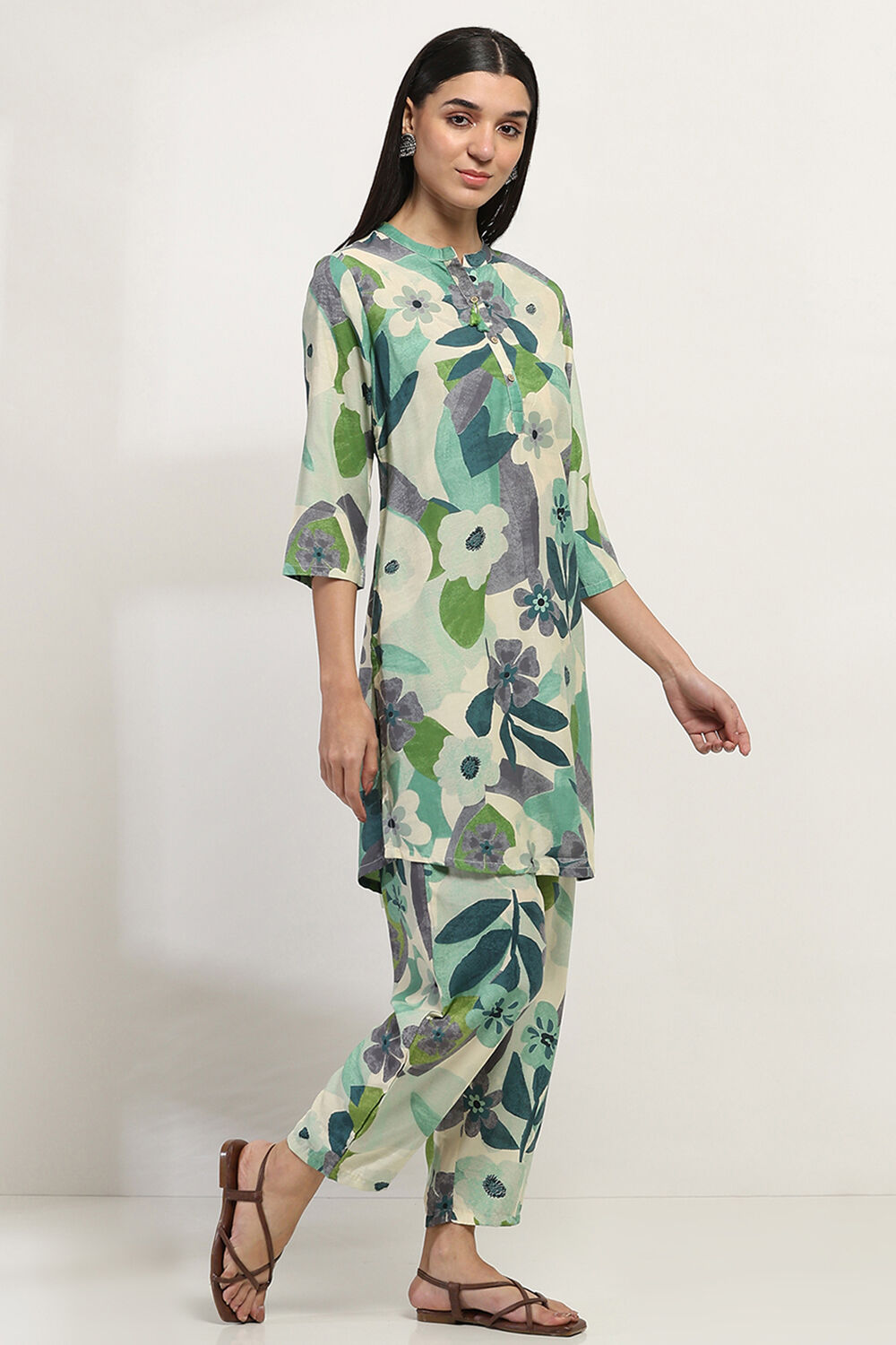 Aqua Printed Straight Co-ord Set image number 5