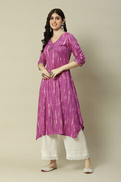 Purple LIVA Straight Printed Kurta image number 2