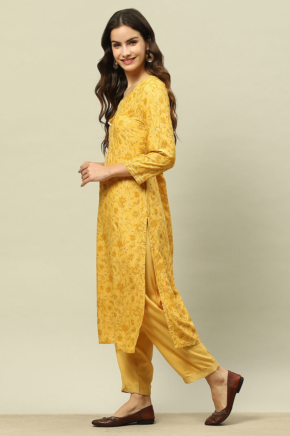 Yellow Rayon Straight Printed Kurta Salwar Suit Set image number 3
