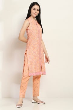 Peach-Colored Cotton Blend Straight Kurta Set image number 5