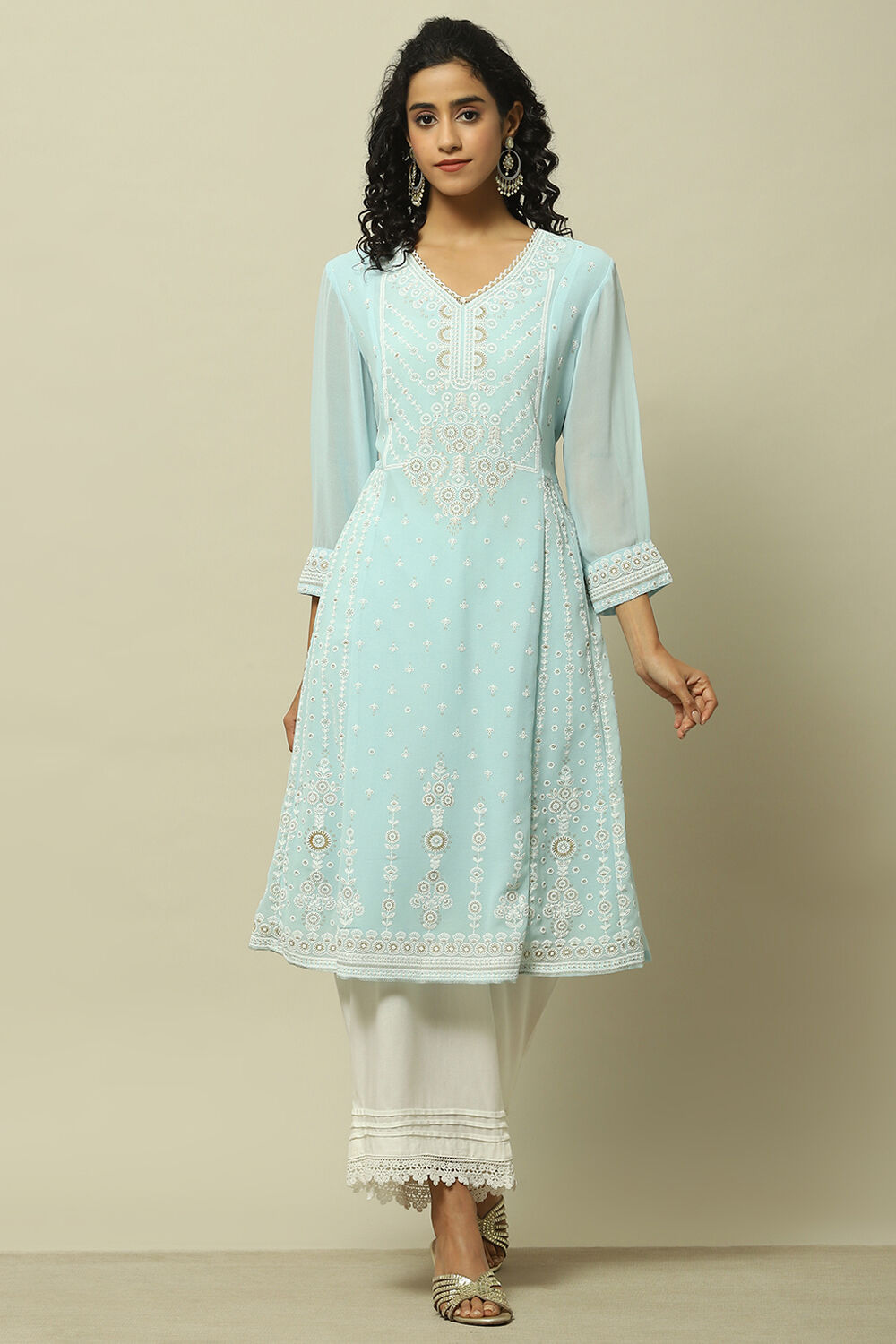 Blue Poly Georgette Embroidered Straight Kurta image number 5