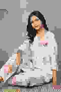 Green Viscose Rayon Kurta Pants Set image number 0