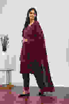 Purple Cotton Straight Suit Sets image number 3