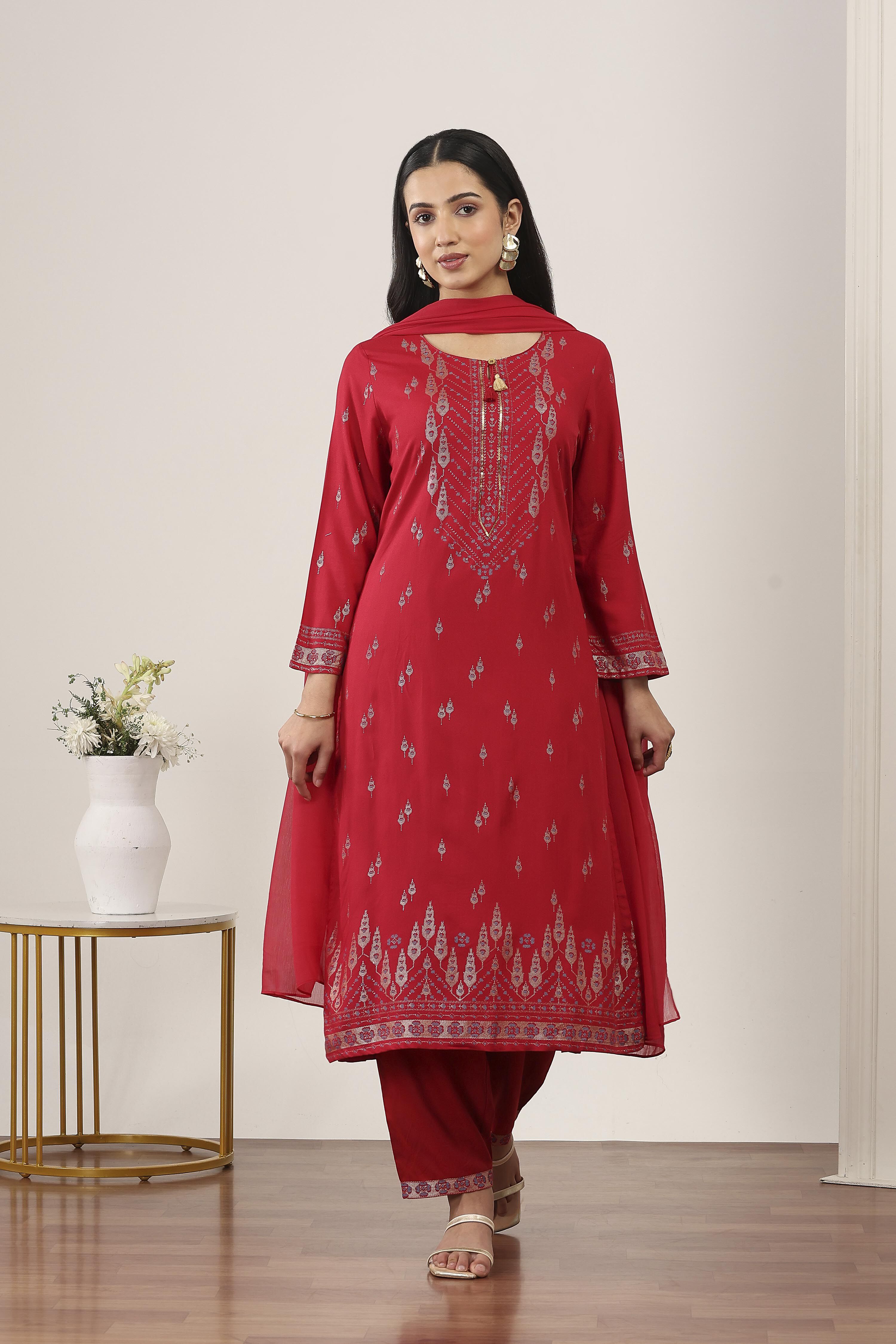 Red Rayon Straight Suit Sets image number 6