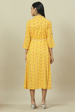 Yellow LIVA Straight Dress image number 4