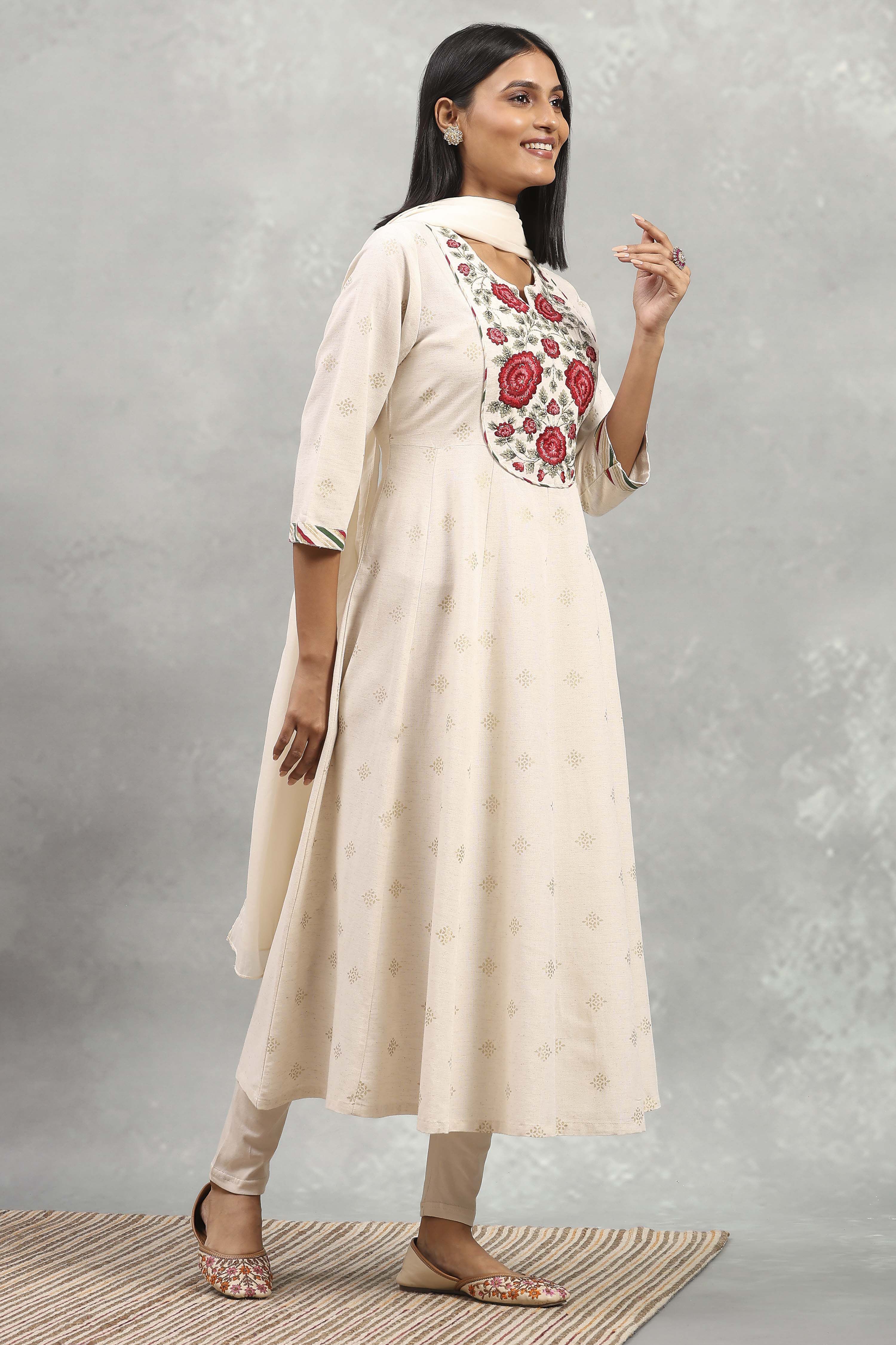 Natural Viscose Printed Kalidar Suit Set image number 5