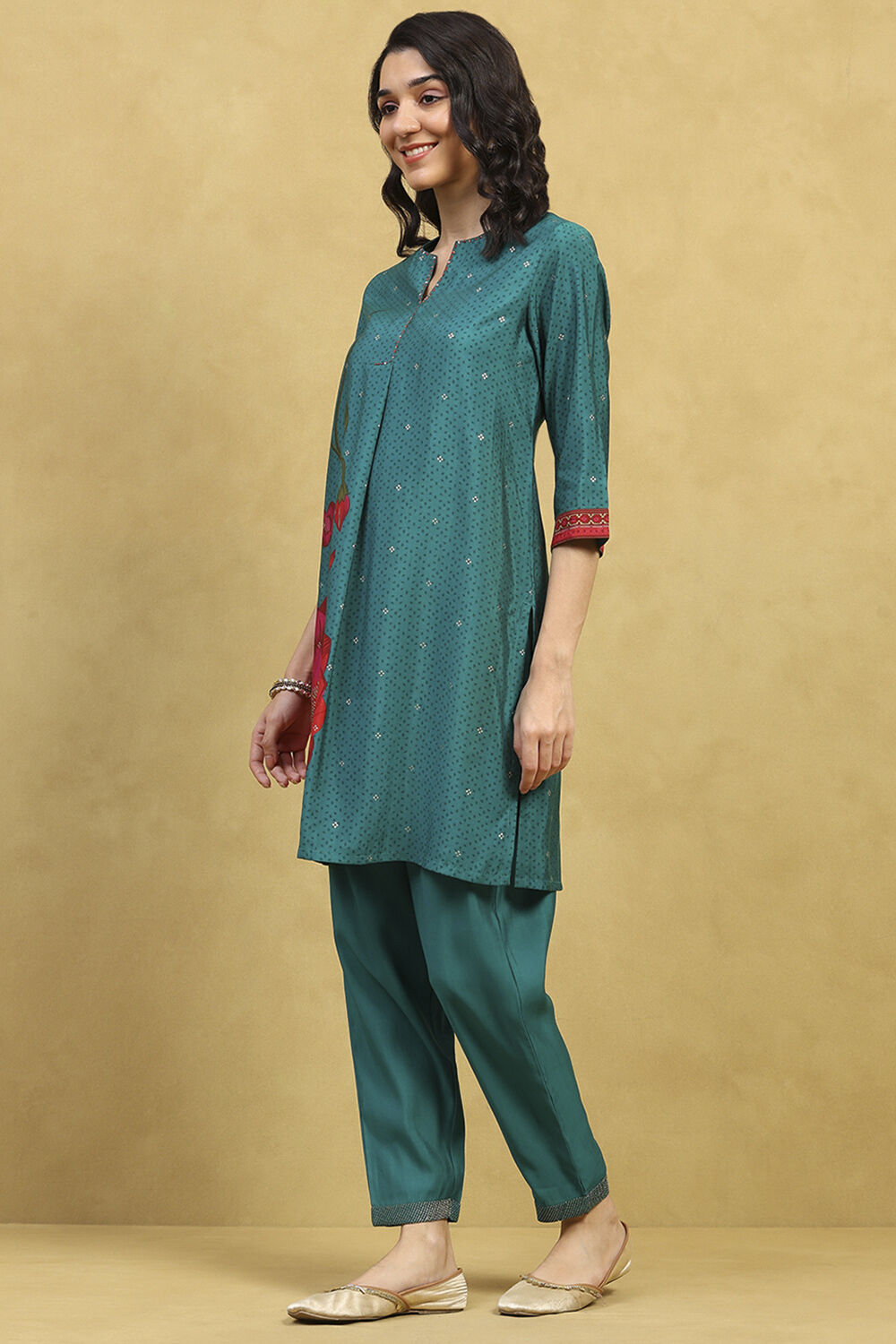 Teal Viscose Blend Printed Straight Kurta Pants Set image number 3