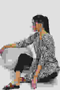 Blue and Beige Cotton Straight Kurta image number 7