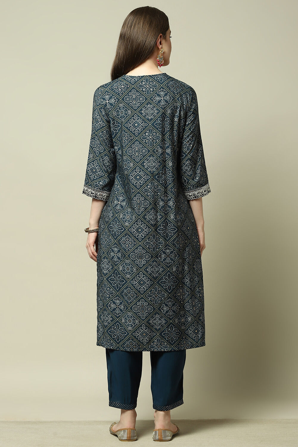 Blue Bandhani Print Straight Kurta & Salwar Suit Set image number 5