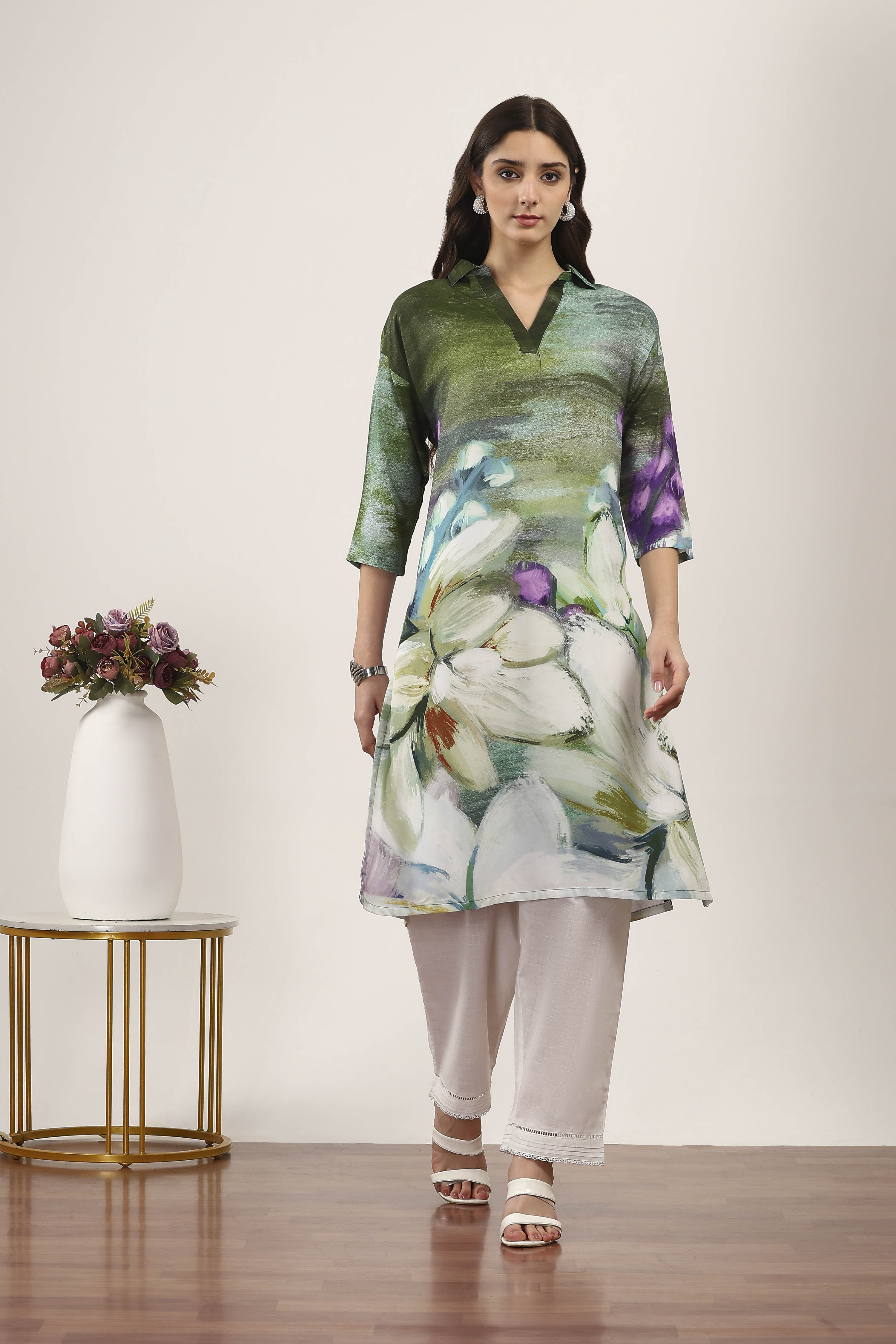 Green Rayon Straight Kurtas image number 5