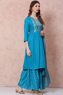 Teal Green Flared Printed Suit Set image number 6