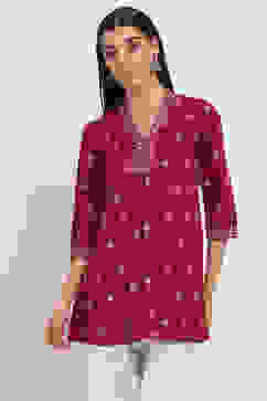 Maroon Cotton Printed Straight Indie Top image number 5