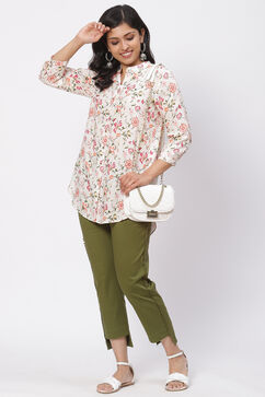 Olive Green Solid Slim Pants image number 5