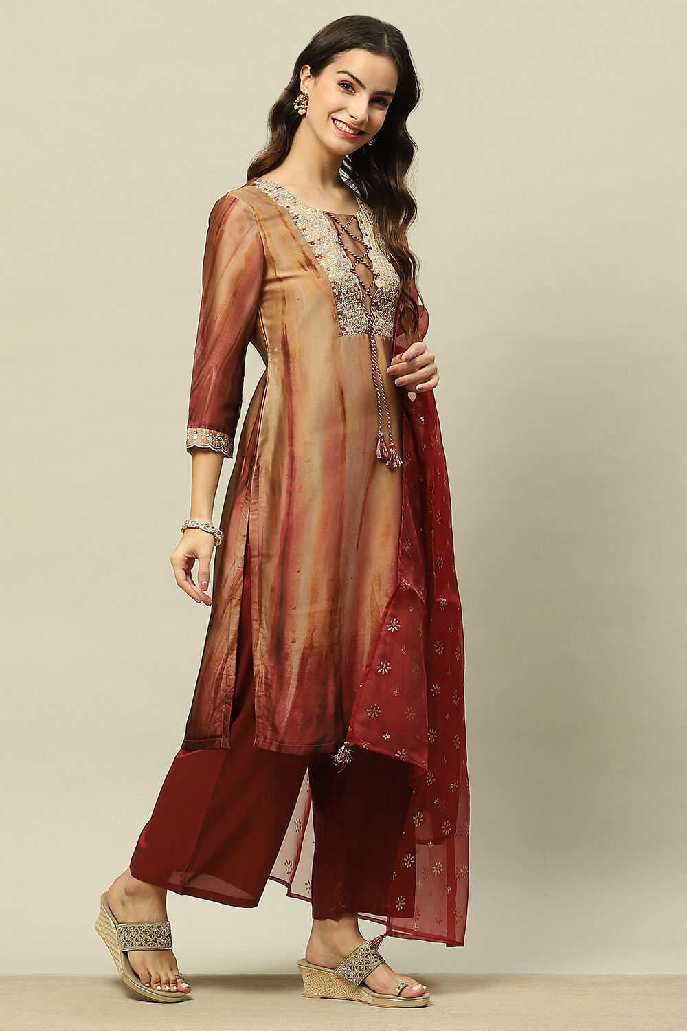 Gold Crepe Georgette Straight Printed Kurta Palazzo Suit Set image number 5