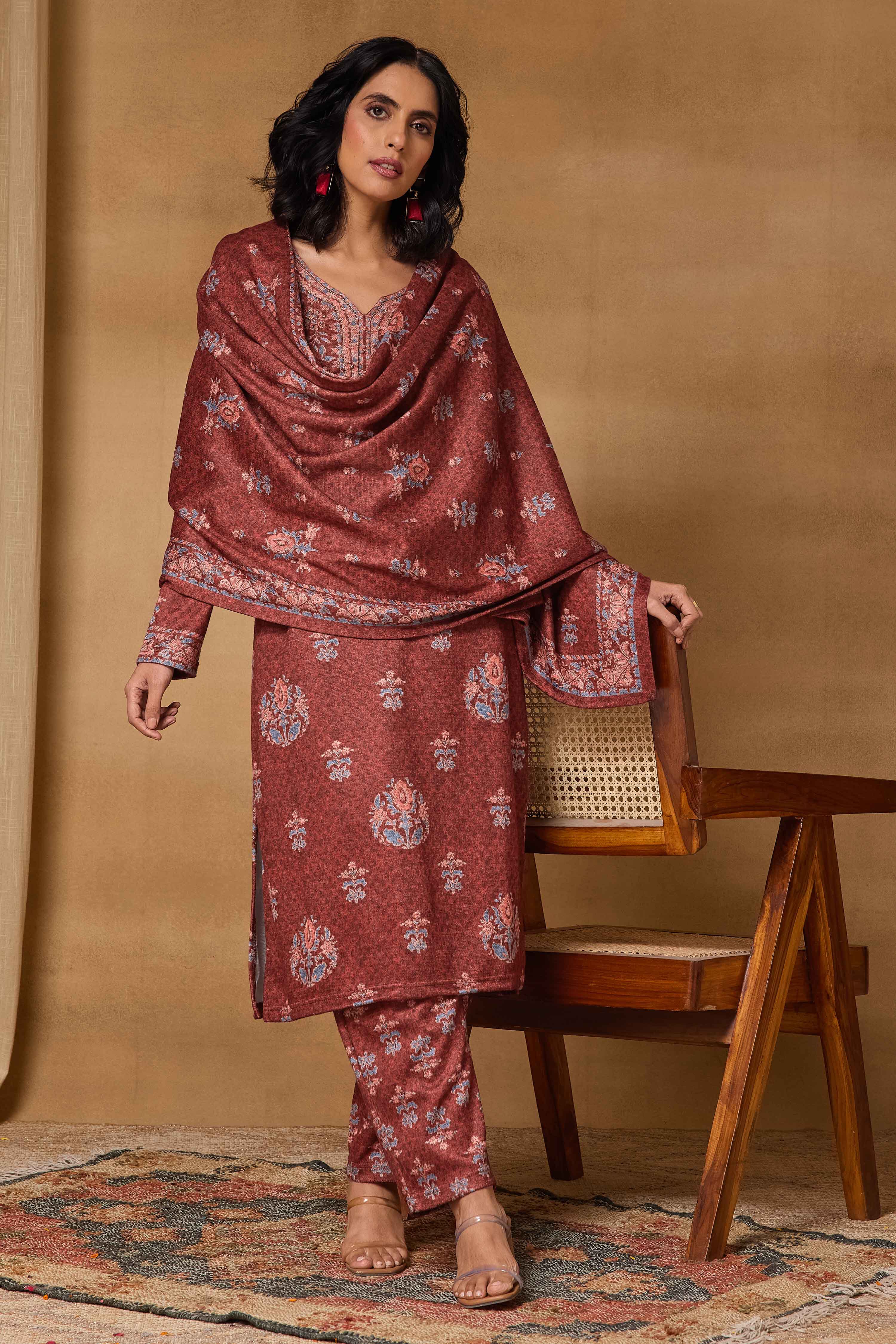Red Polyester Straight Printed Suit Set image number 0