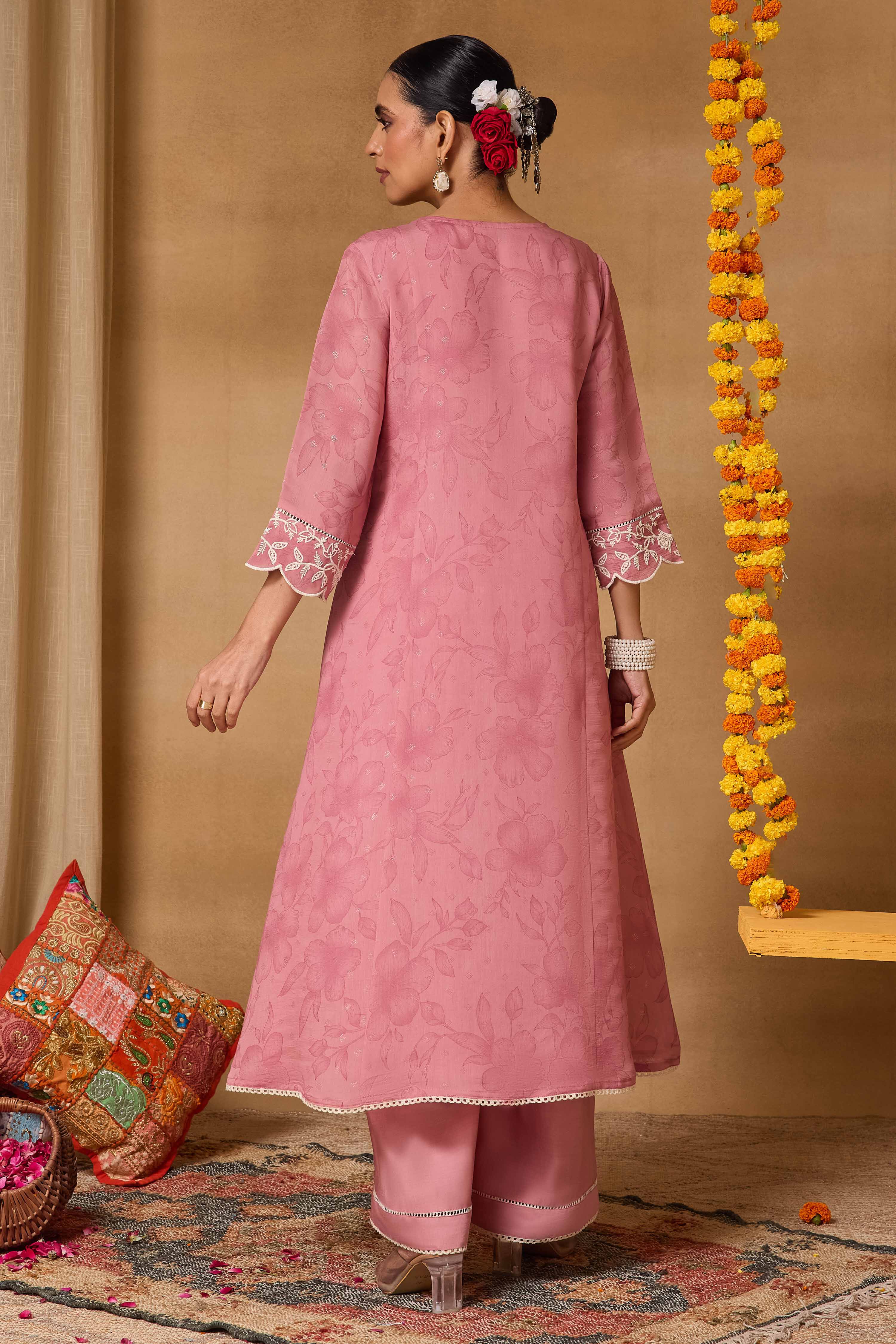 Pink Polyester A-Line Printed Suit Set image number 5
