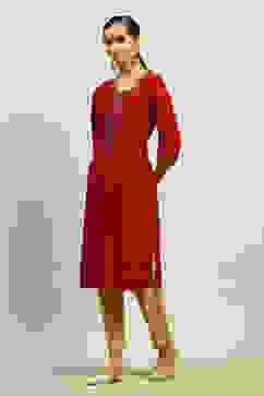 Red Rayon Slub Printed Straight Kurta image number 2