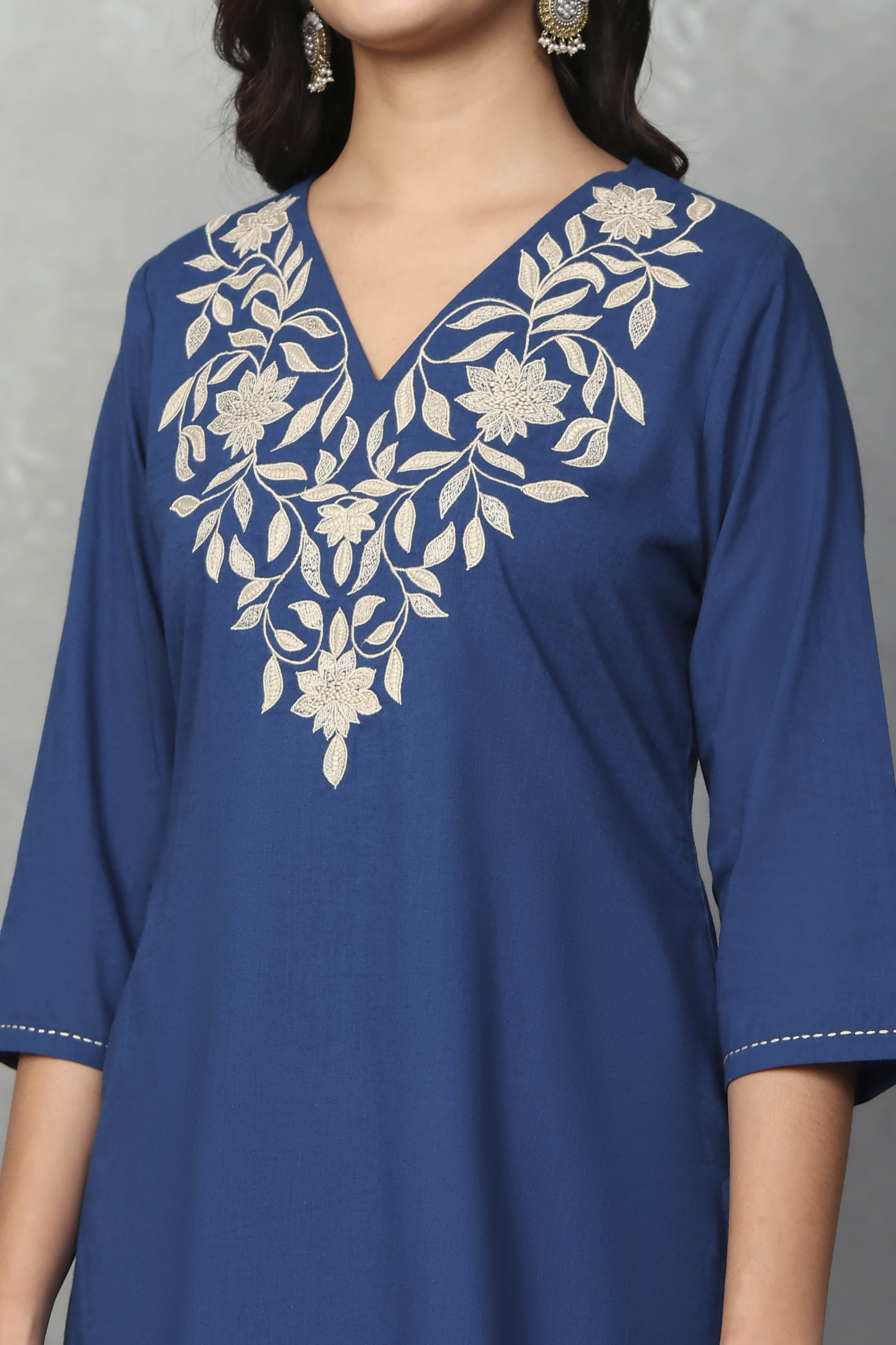 Blue Cotton Straight Suit Sets image number 1