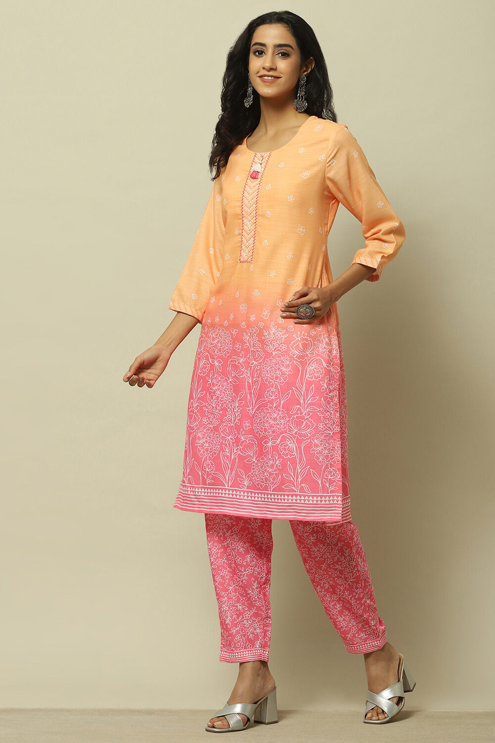 Orange Pink Ombre Printed Straight Kurta Set image number 3