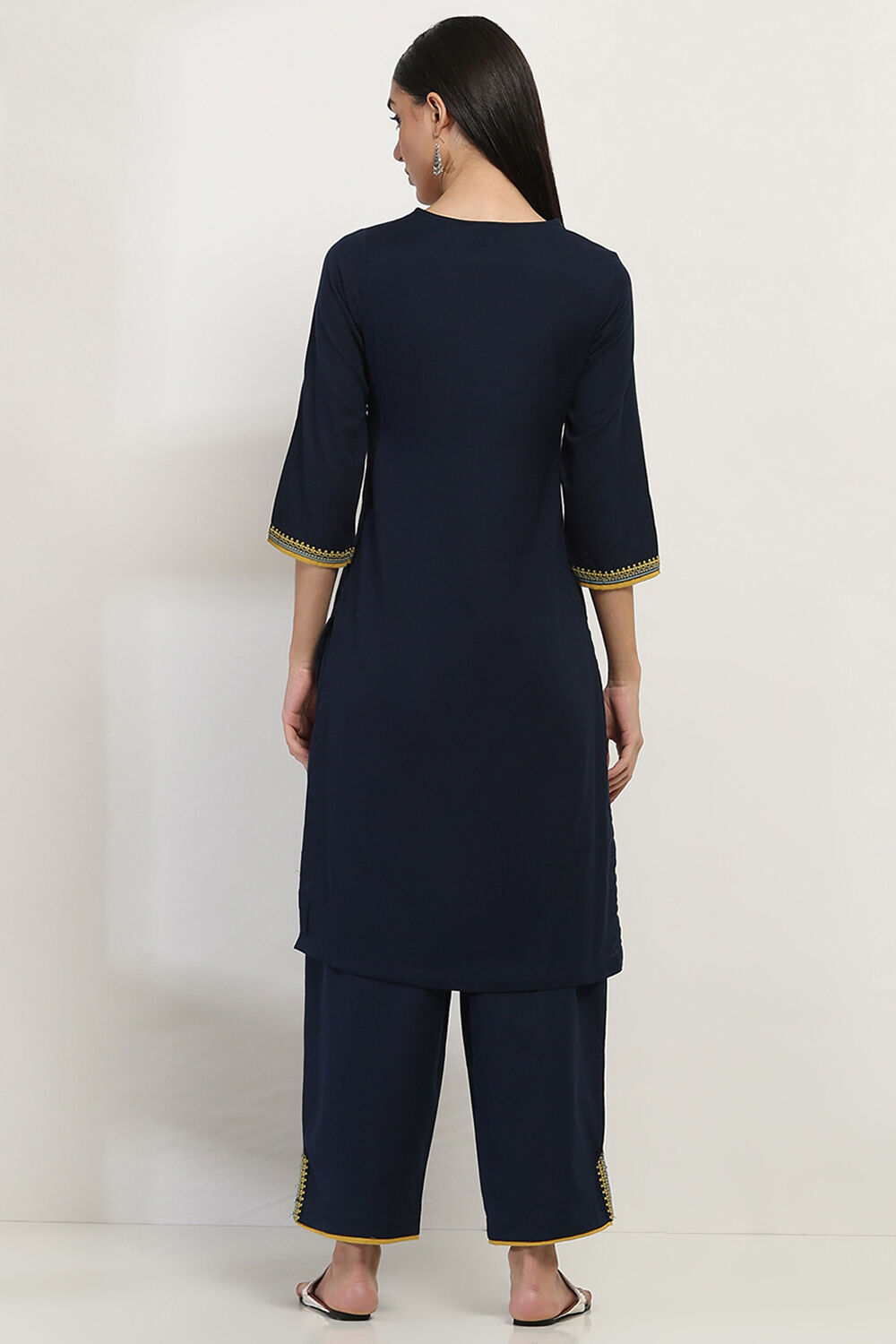 Navy Blue Cotton Blend Straight Kurta Set image number 4