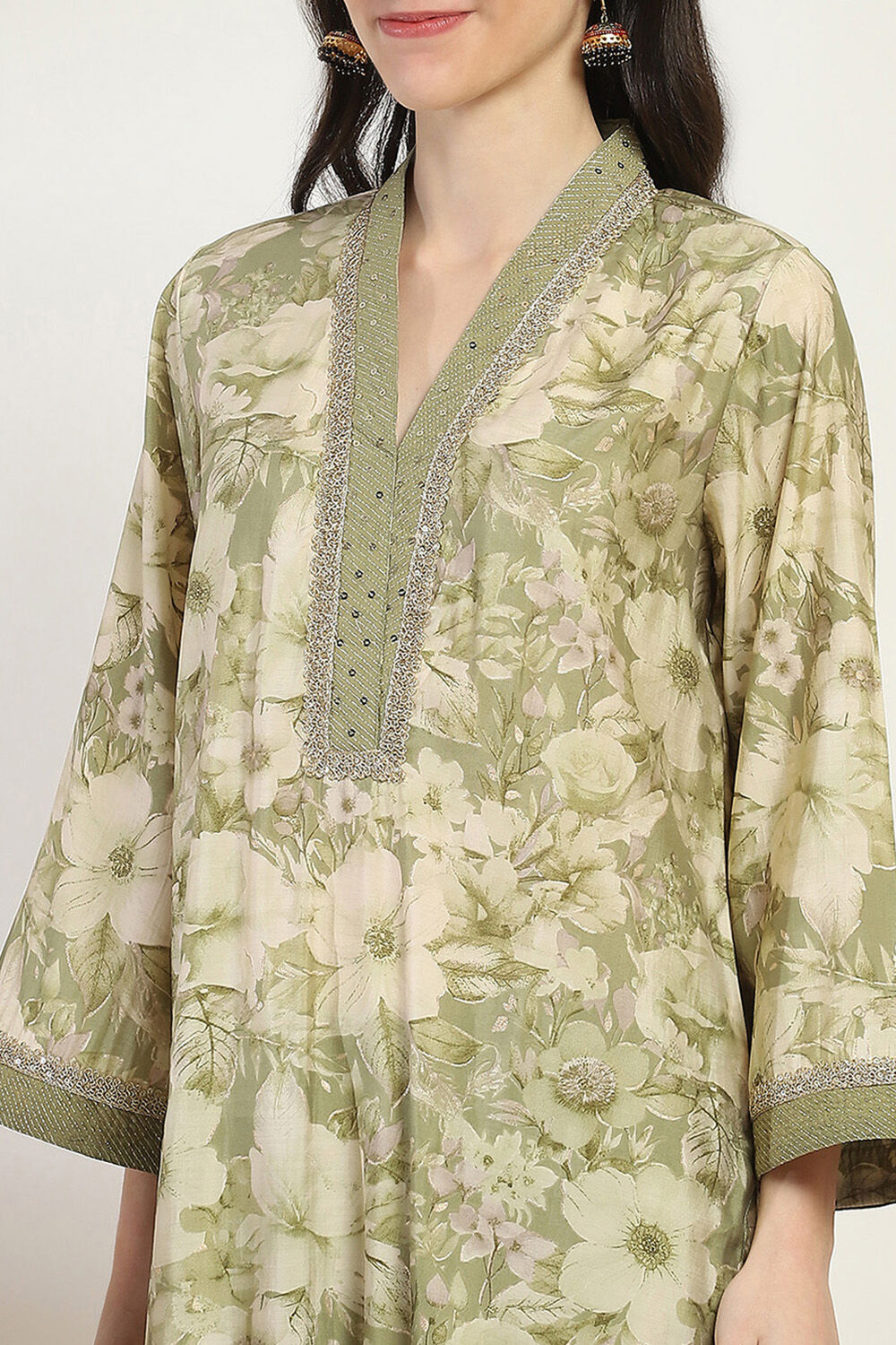 Green Floral Printed Straight Suit Set image number 1