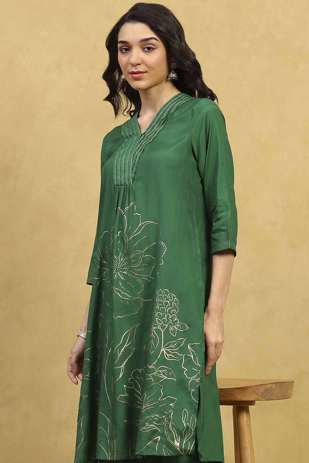 Green Viscose Rayon Printed A-Line Kurta Pants Set image number 7