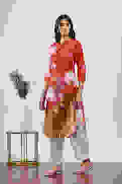 Red Rayon Straight Kurtas image number 2