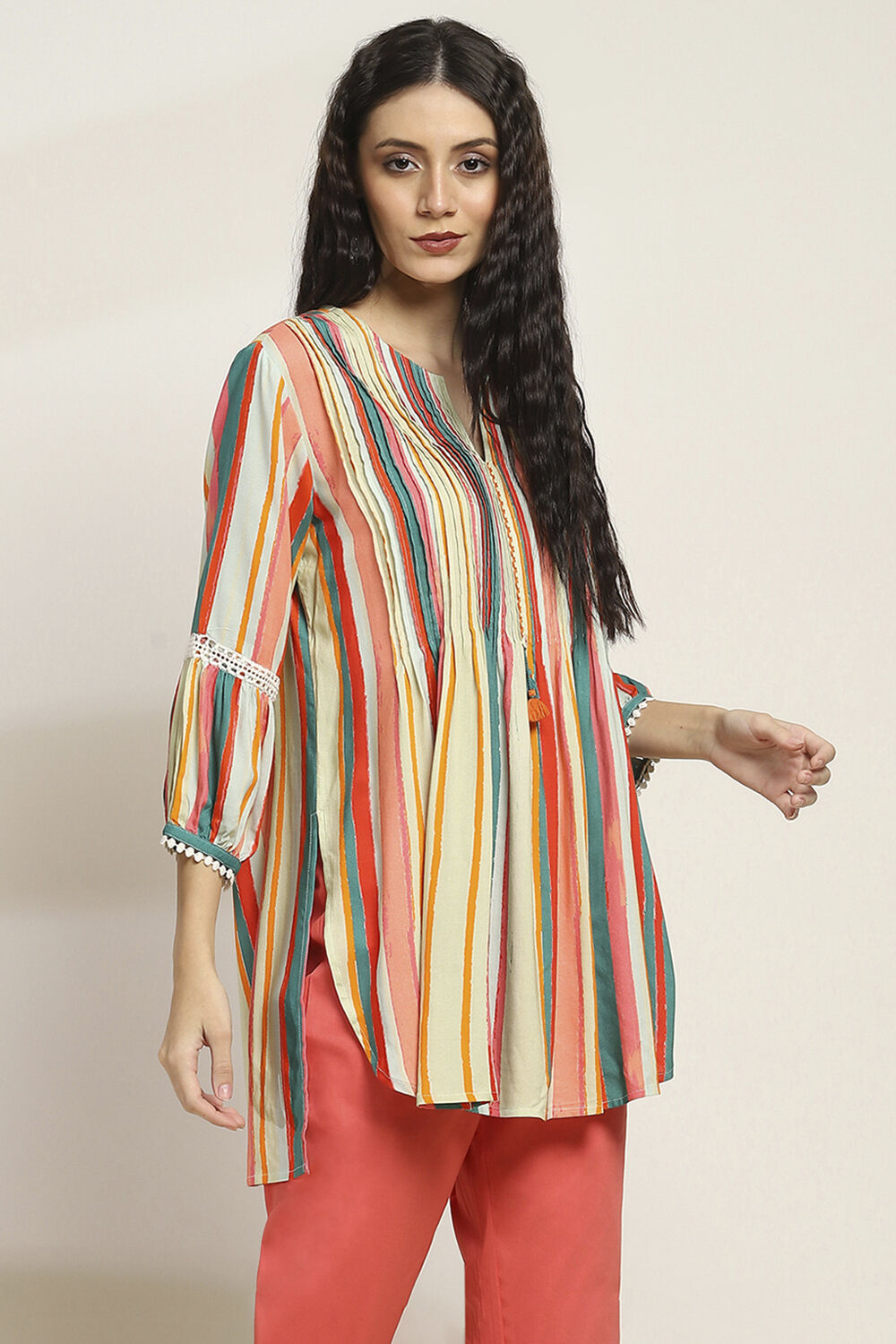 Multi Viscose Rayon Straight Kurti image number 4