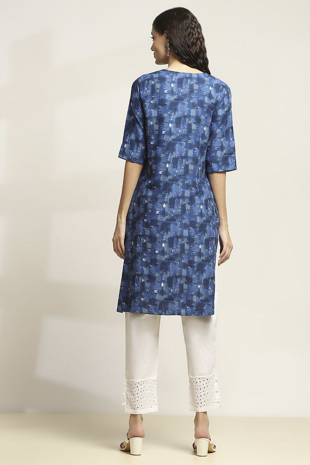 Indigo Printed Straight Kurta image number 3