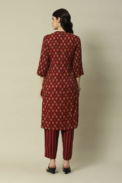 Red Cotton Blend Straight Printed Kurta Palazzo Suit Set image number 4