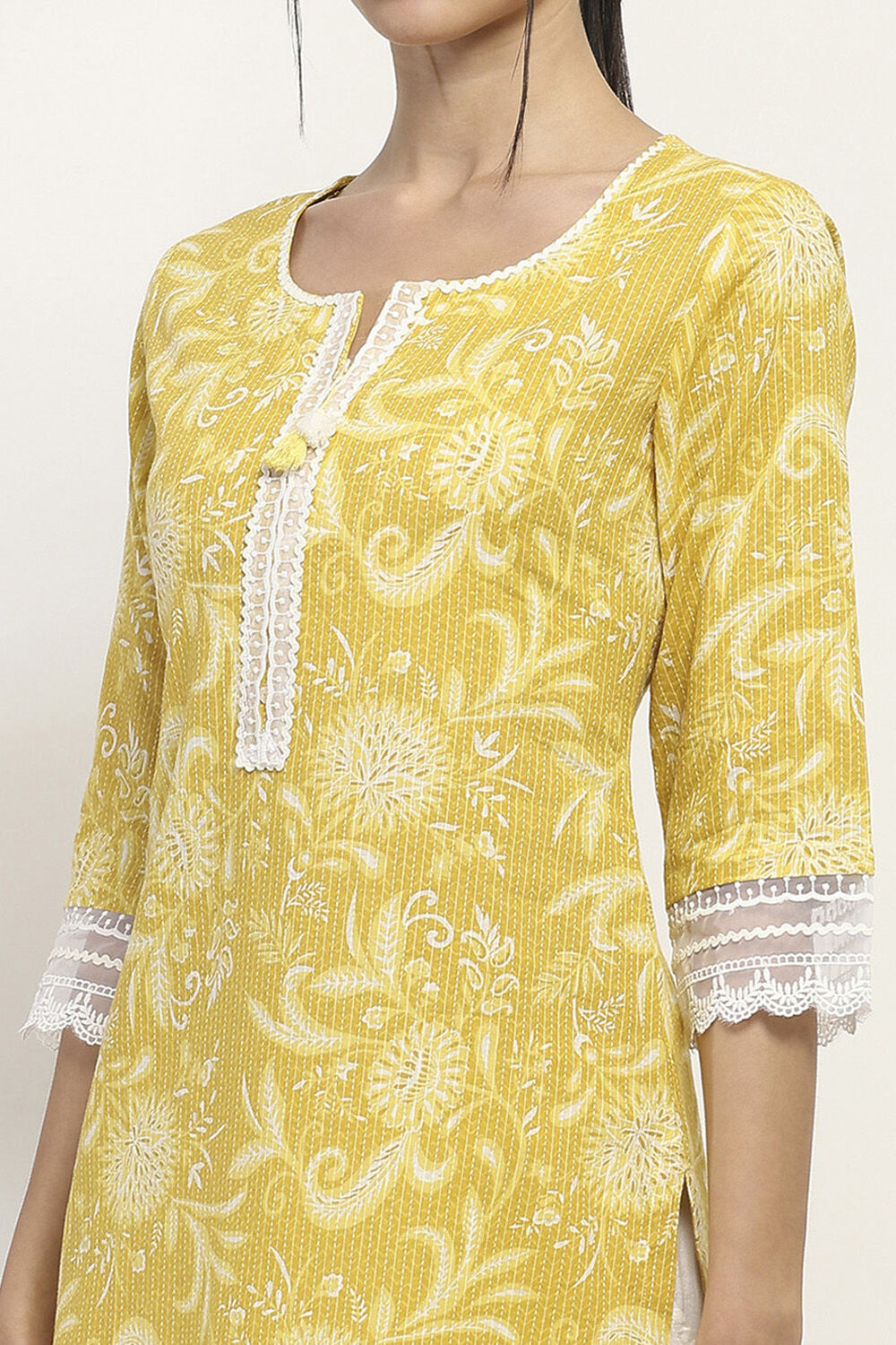 Yellow Cotton Printed Straight Kurta image number 1