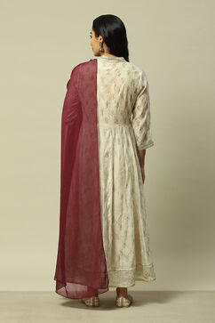 Rust Polyester Printed Dupatta image number 2