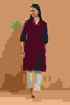 Purple Solid Straight Kurta image number 2