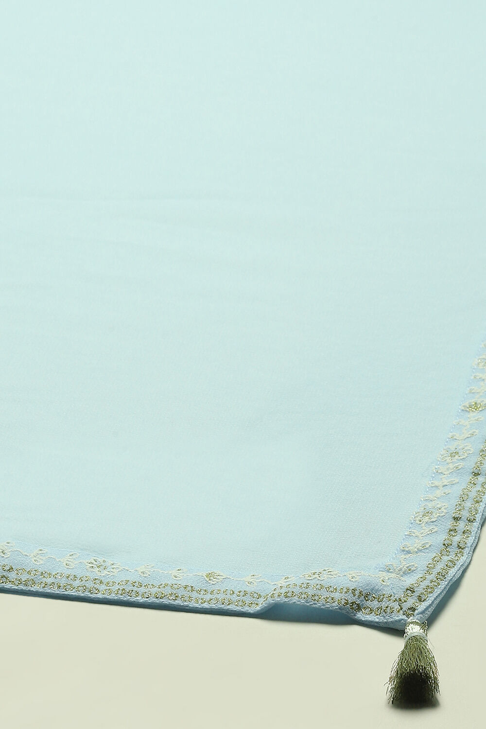 White Poly Georgette Solid Dupatta image number 1