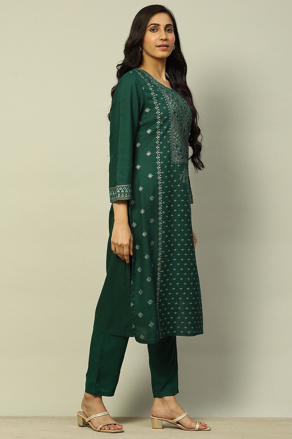 Dark Green Liva Printed Straight Festive Kurta Set image number 5