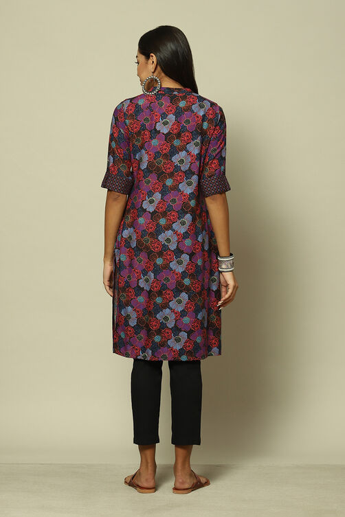 Black LIVA Straight Printed Kurta image number 4