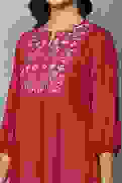 Red Rayon Straight Tops image number 1