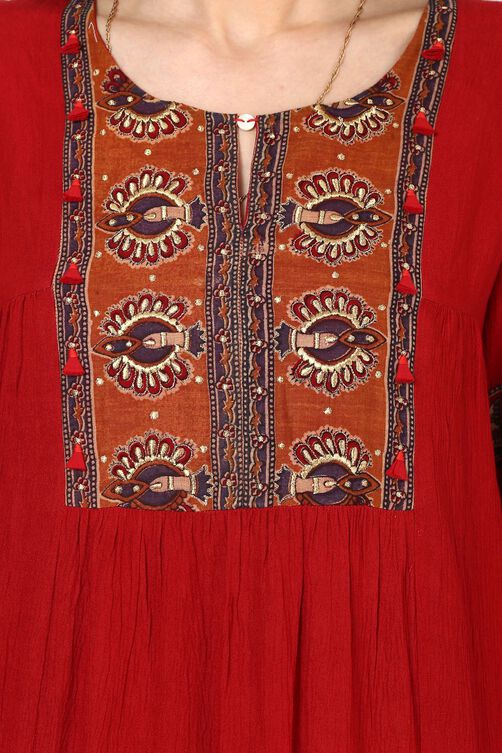 Maroon Straight Viscose Rayon Kurta image number 4