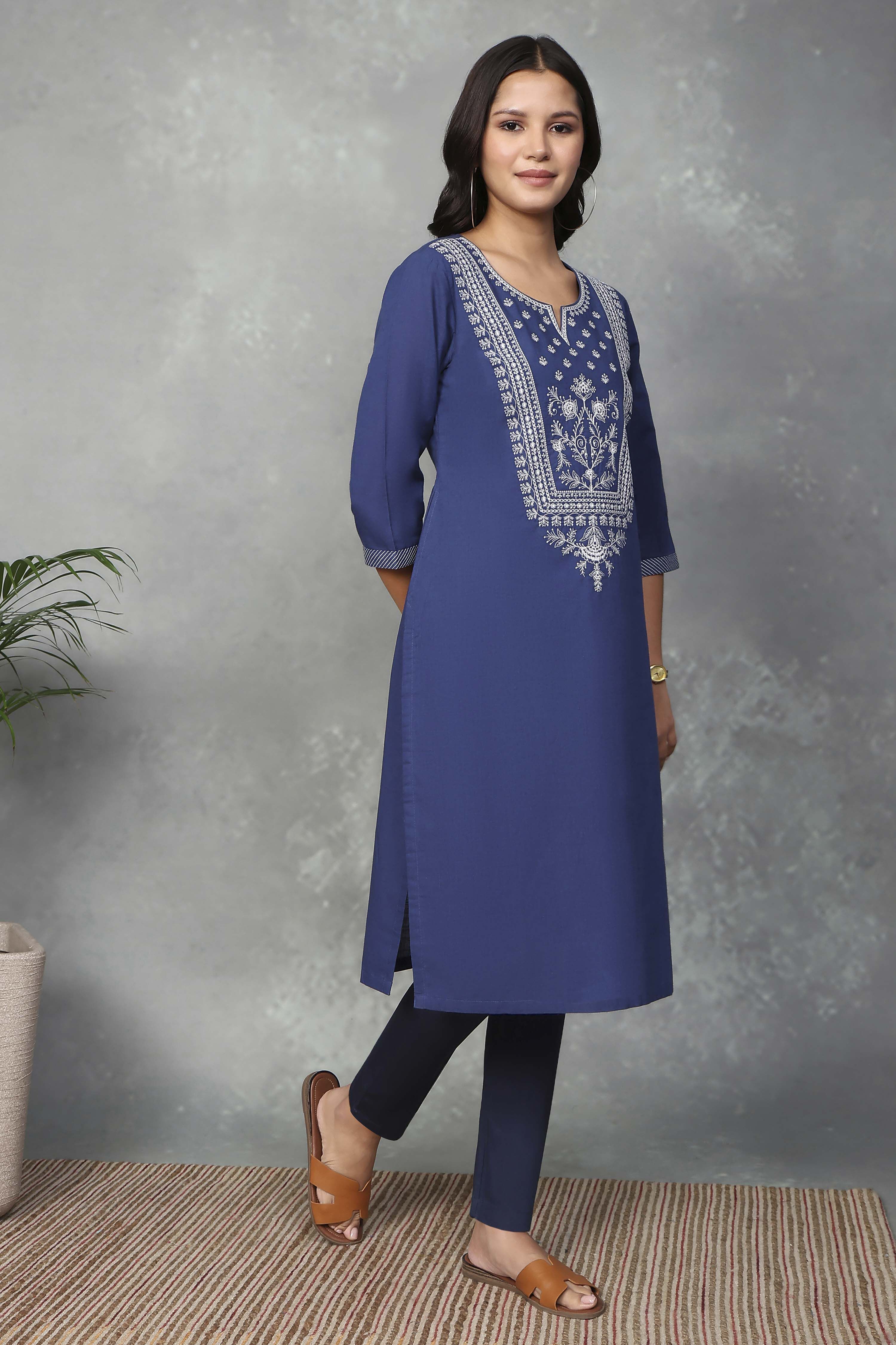 Indigo Cotton Straight Kurta image number 4