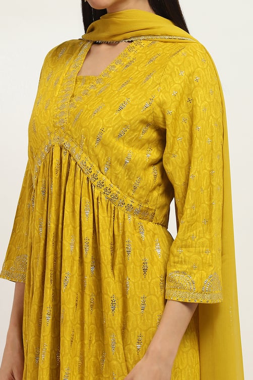 Yellow Rayon Slub Gathered Printed Kurta Palazzo Suit Set image number 1