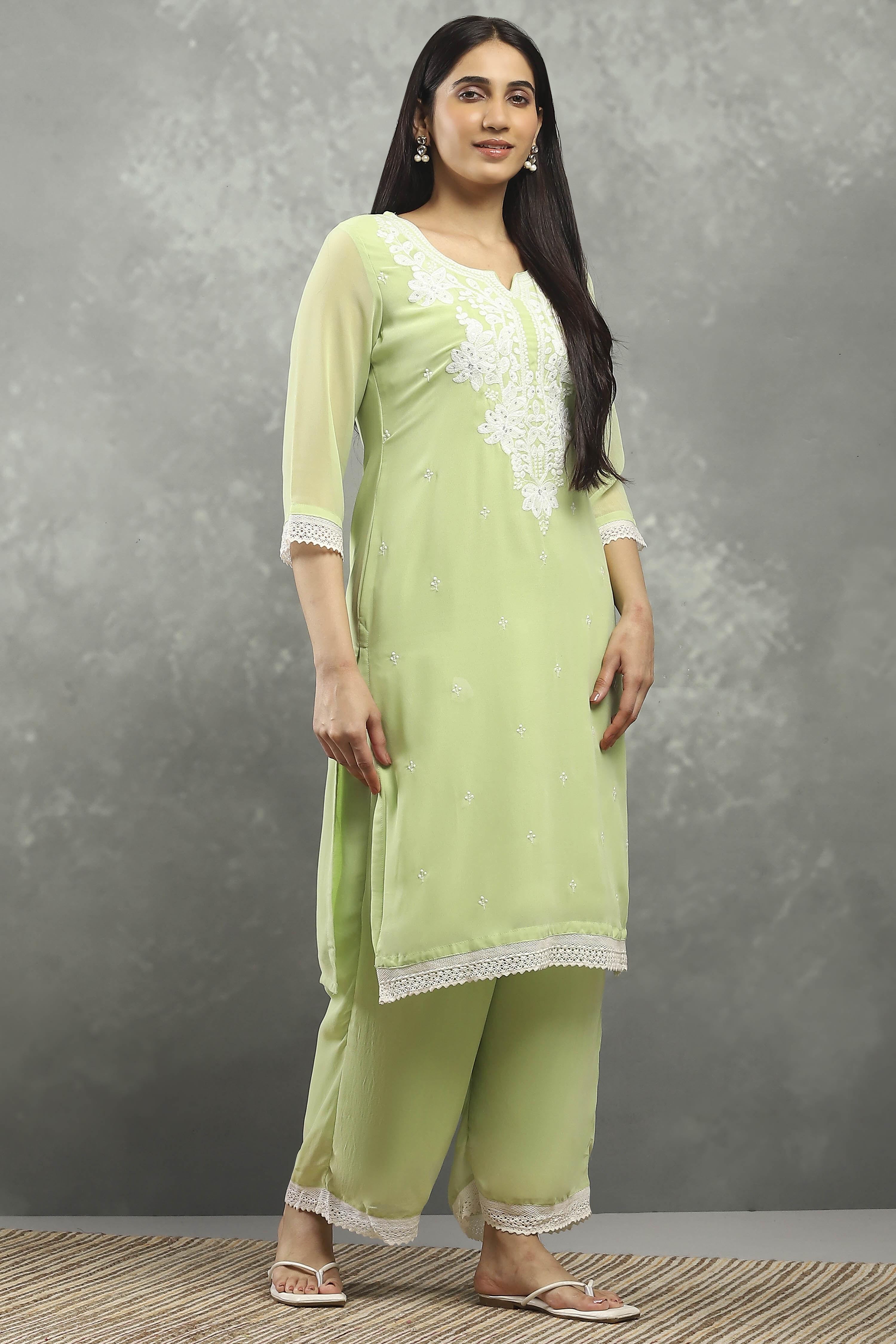 Green Polyester Straight Kurta Pants Set image number 4