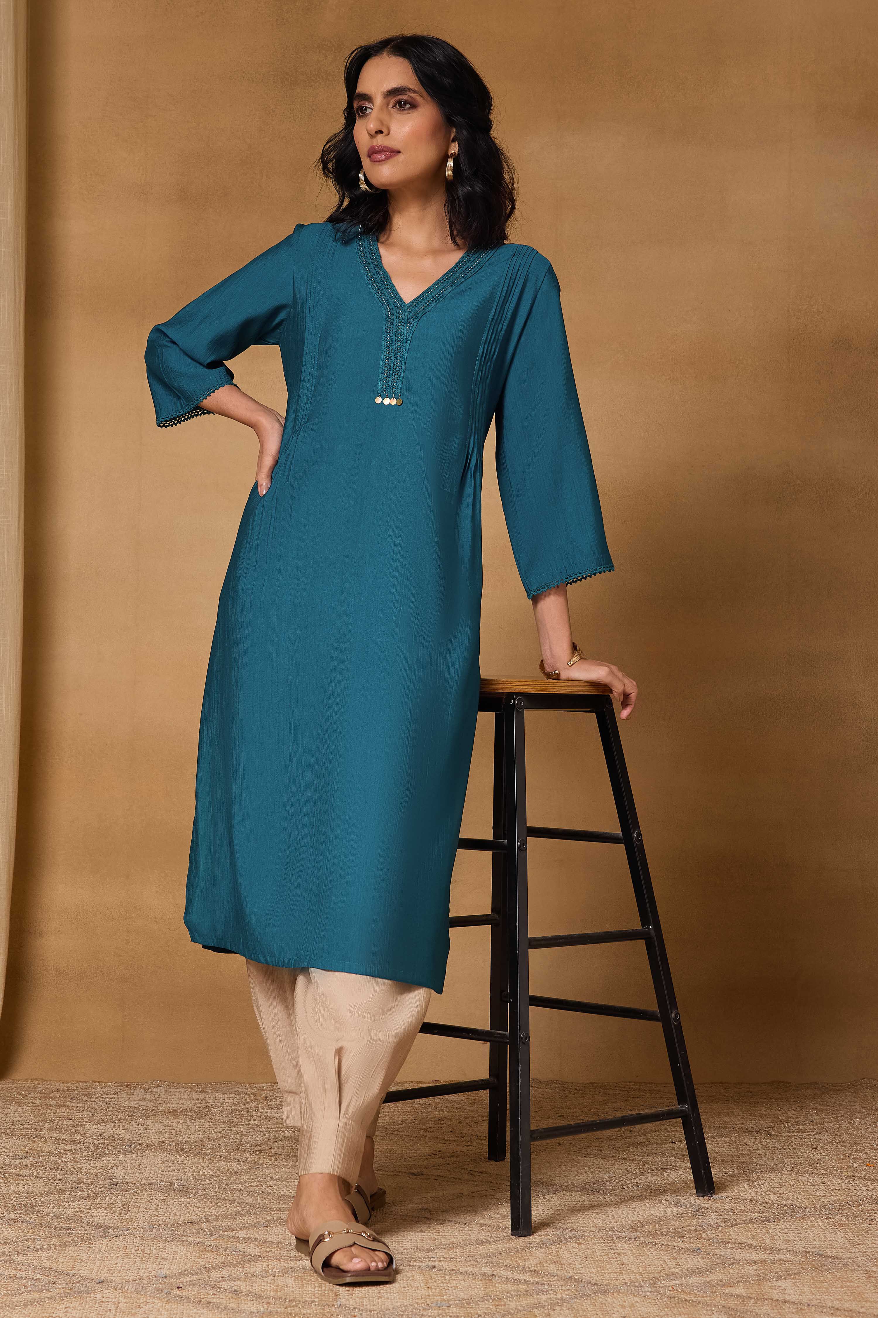 Teal Viscose Blend Straight Solid Kurta image number 0