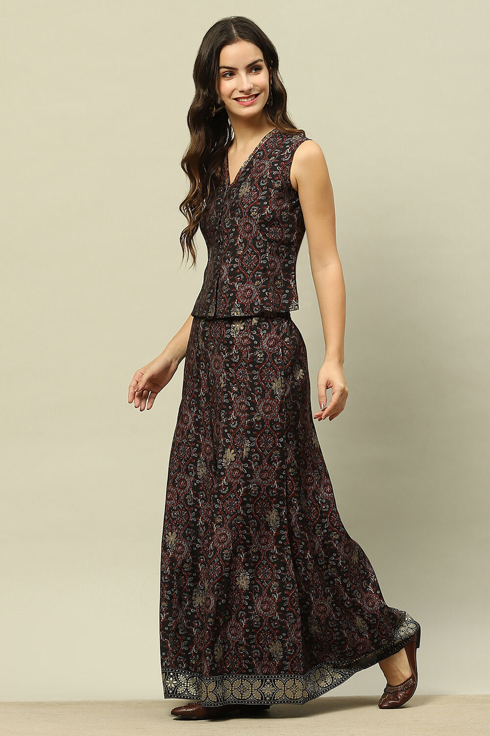 Black Viscose Blend Straight Printed Kurta Palazzo Suit Set image number 3