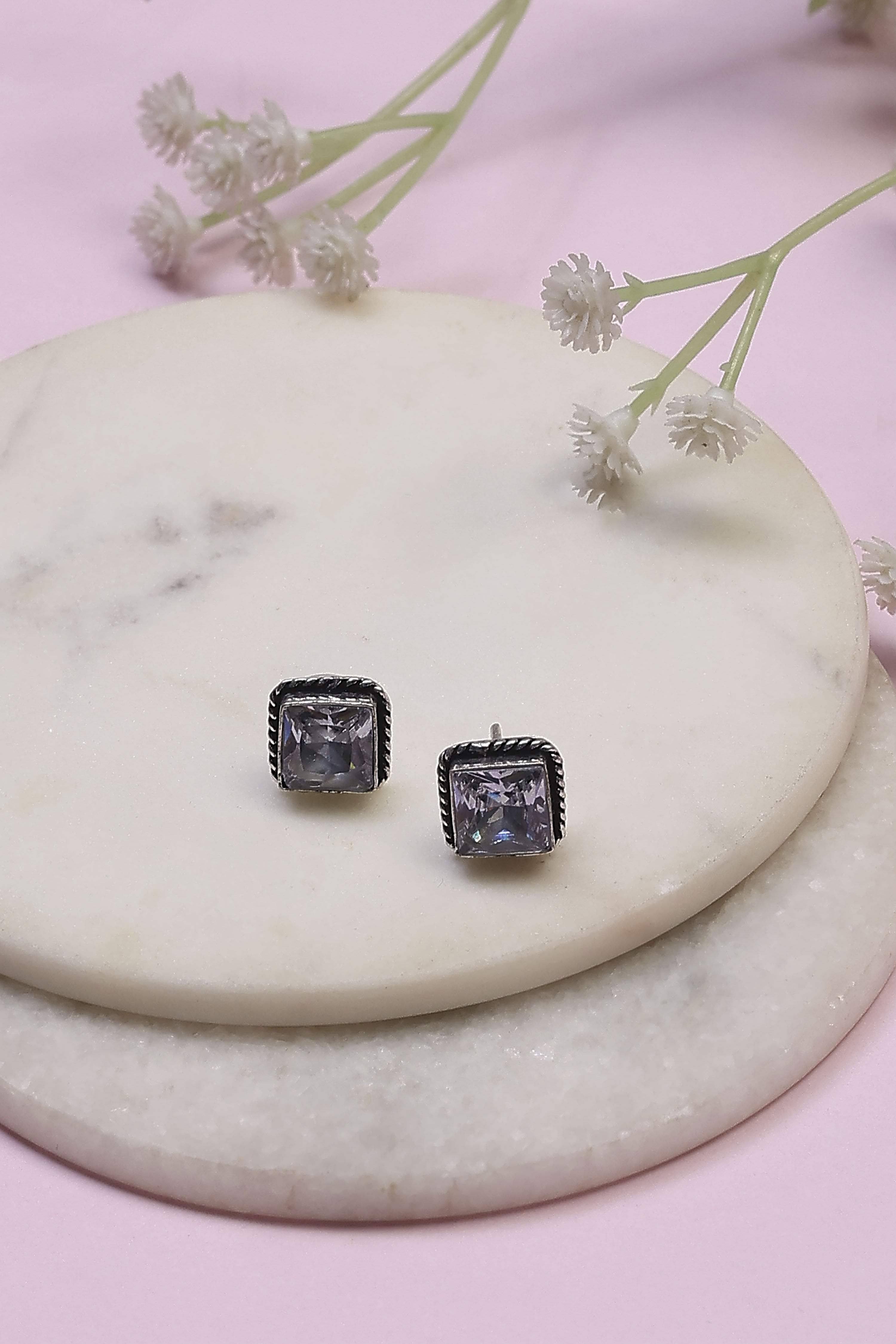 White Brass Studs image number 0