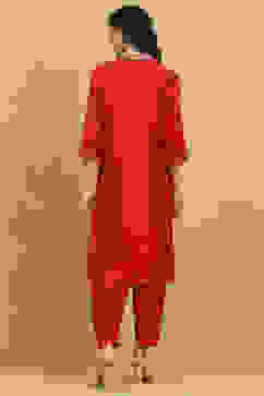 Red Polyester Solid Straight Kurta Pants Set image number 4