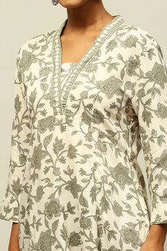 White Rayon Printed Straight Top image number 1