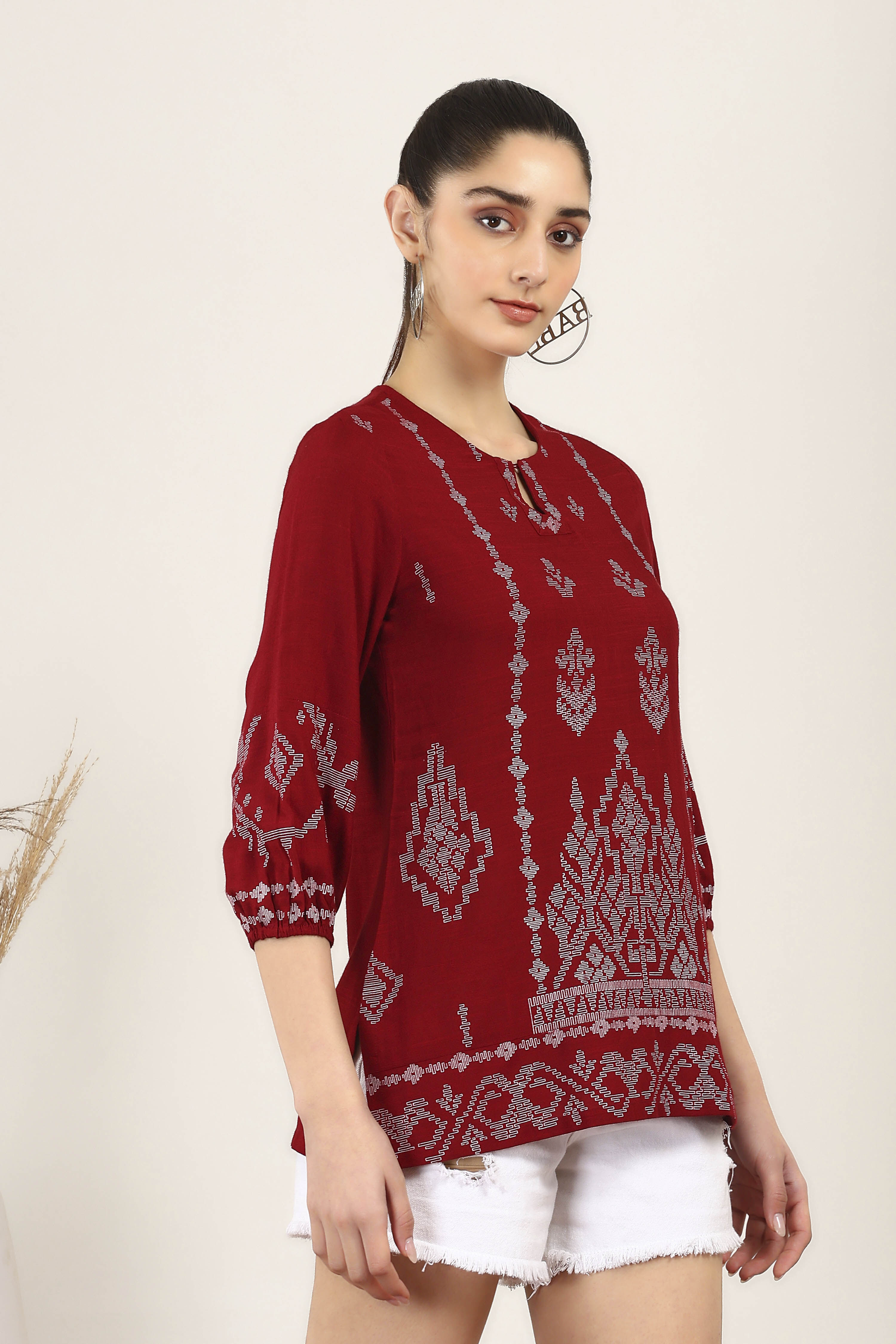 Black Rayon Straight Tops image number 4